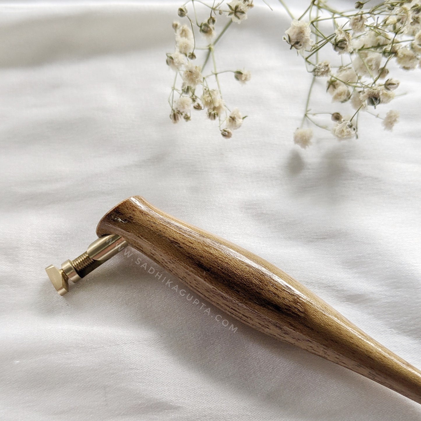 Wooden Oblique Holder - Ethereal