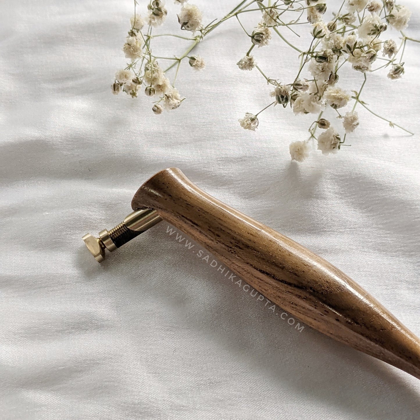 Wooden Oblique Holder - Meraki