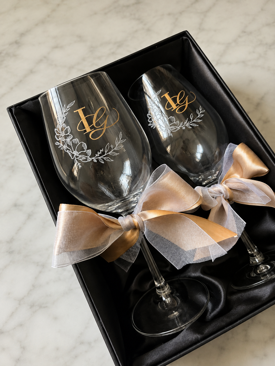 Personalised Engraved Champagne / Wine Glasses | Wedding, Anniversary Gift